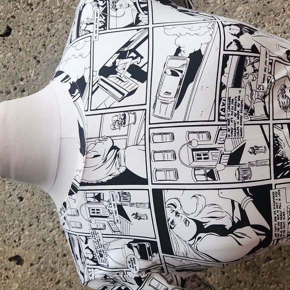 comic print t-shirt - Picture 3 of 13